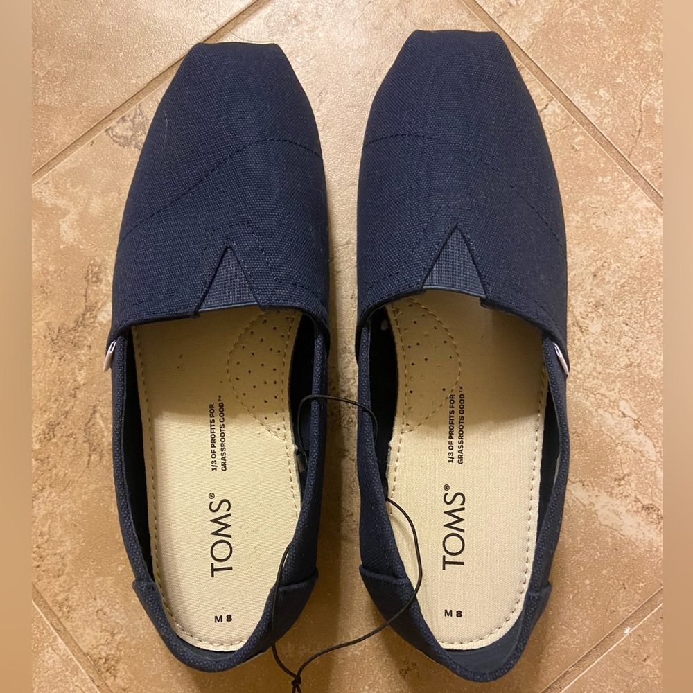 Men’s Toms Navy Recycled Cotton Canvas size 8